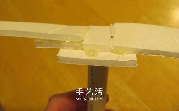 泡沫板手工制作竹蜻蜓玩具圖解教程 -  rpnrmr.com