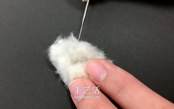 自制毛線球動物胸針的方法教程 -  rpnrmr.com