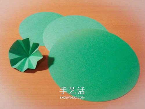 卡紙手工制作立體圣誕樹的做法圖解 -  rpnrmr.com