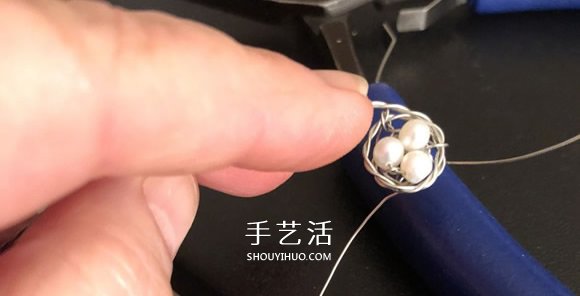 金屬絲手工制作創(chuàng)意鳥巢耳環(huán)圖解教程 -  rpnrmr.com