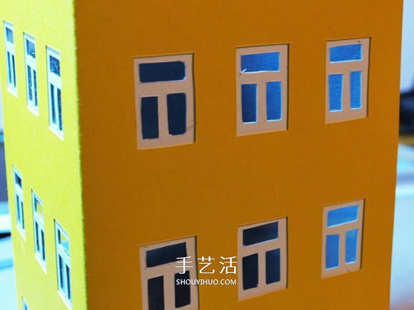 卡紙手工制作圣誕節(jié)房屋模型裝飾 -  rpnrmr.com