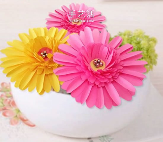彩紙手工制作美麗的立體雛菊圖解 -  rpnrmr.com