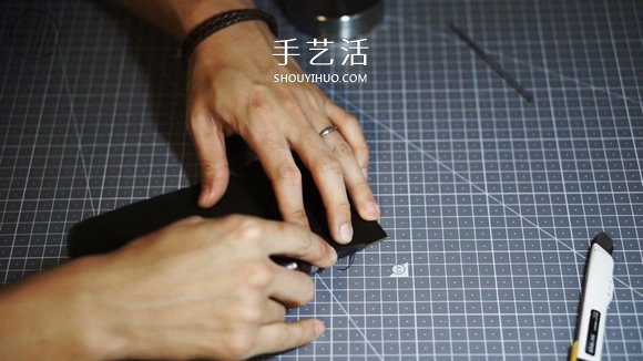 自制簡(jiǎn)約風(fēng)格男士皮革名片盒的方法 -  rpnrmr.com