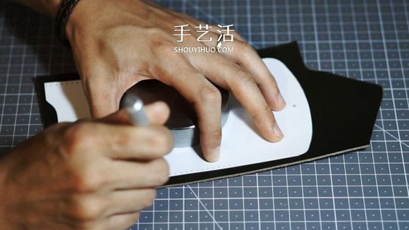自制簡(jiǎn)約風(fēng)格男士皮革名片盒的方法 -  rpnrmr.com