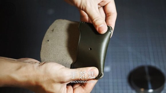 自制簡(jiǎn)約風(fēng)格男士皮革名片盒的方法 -  rpnrmr.com