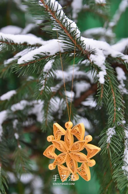 簡(jiǎn)單的冬天衍紙雪花掛飾的做法圖解 -  rpnrmr.com