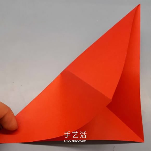 簡(jiǎn)單卷心紙玫瑰的折紙方法圖解教程 -  rpnrmr.com