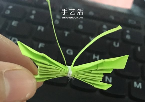 簡(jiǎn)單的方法折紙蝴蝶的圖解教程 -  rpnrmr.com