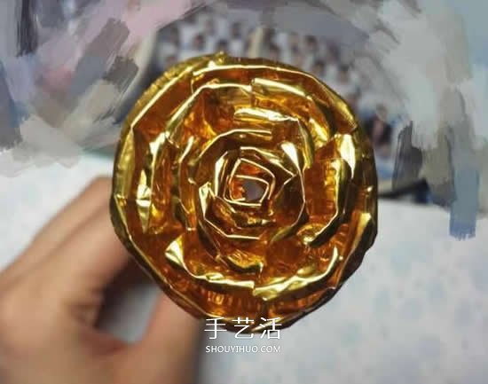 巧克力包裝紙廢物利用制作情人節(jié)玫瑰 -  rpnrmr.com