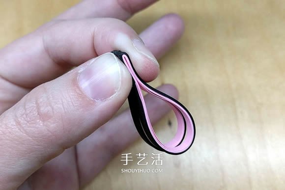 簡(jiǎn)單自制衍紙耳環(huán)的方法視頻教程 -  rpnrmr.com