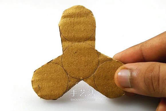 硬紙板手工制作指尖陀螺的視頻教程 -  rpnrmr.com