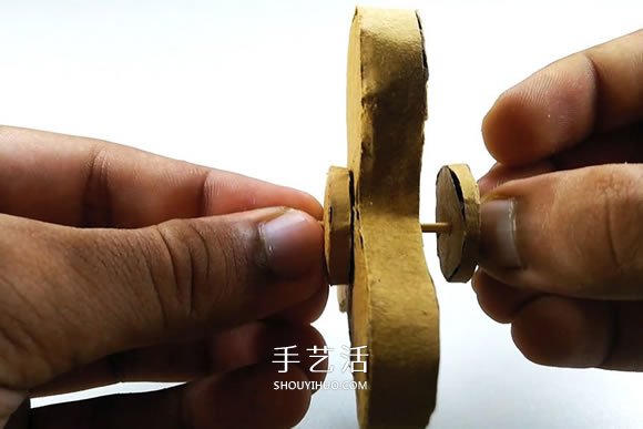 硬紙板手工制作指尖陀螺的視頻教程 -  rpnrmr.com
