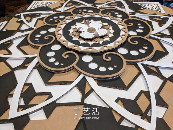 精美的曼荼羅墻 國(guó)外網(wǎng)友帶著兒子做了一個(gè)！ -  rpnrmr.com