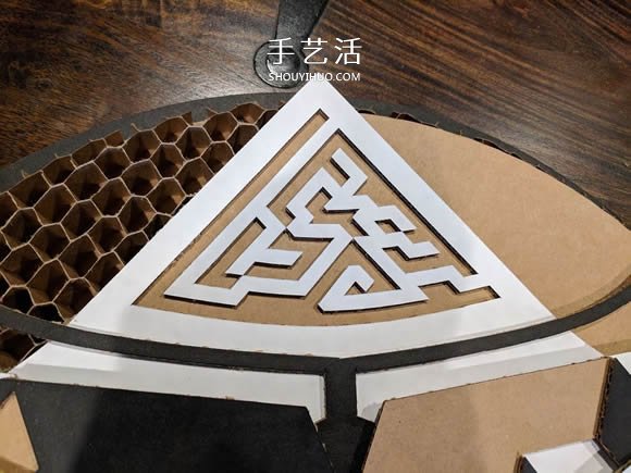 精美的曼荼羅墻 國(guó)外網(wǎng)友帶著兒子做了一個(gè)！ -  rpnrmr.com