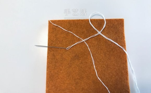 剪兩塊氈布縫一下 自制飾花筆袋的教程 -  rpnrmr.com