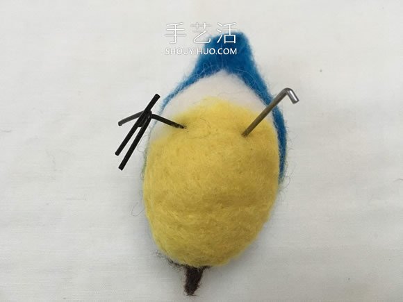 春天的使者！漂亮羊毛氈藍(lán)山雀的制作教程 -  rpnrmr.com