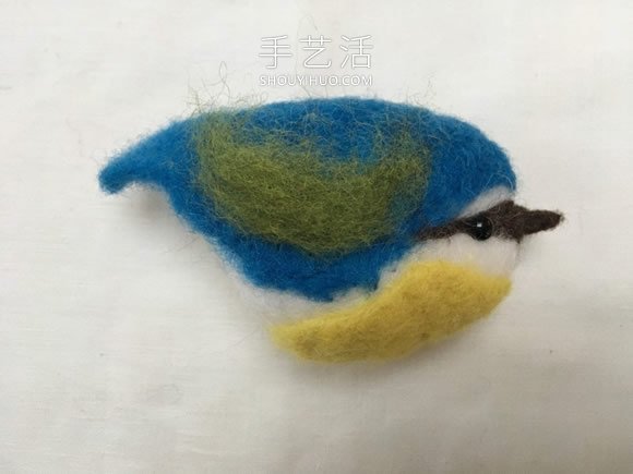 春天的使者！漂亮羊毛氈藍(lán)山雀的制作教程 -  rpnrmr.com