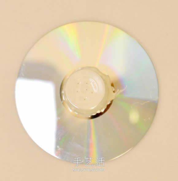 有趣的物理小制作：用舊光盤(pán)制作氣球氣墊船 -  rpnrmr.com