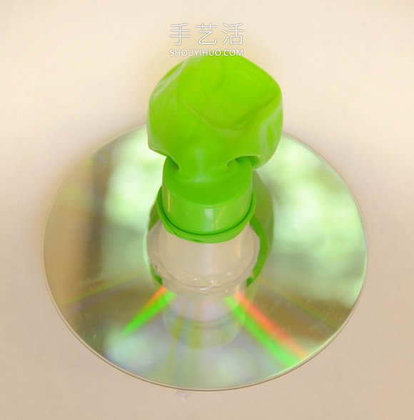 有趣的物理小制作：用舊光盤(pán)制作氣球氣墊船 -  rpnrmr.com