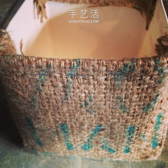 牛奶盒廢物利用 用麻布改造成多肉植物花盆 -  rpnrmr.com