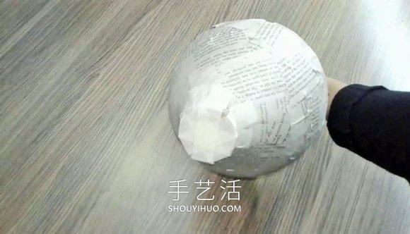 自制藝術(shù)范兒花瓶 一個漏斗和氣球就搞定！ -  rpnrmr.com