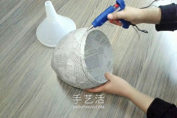 自制藝術(shù)范兒花瓶 一個漏斗和氣球就搞定！ -  rpnrmr.com