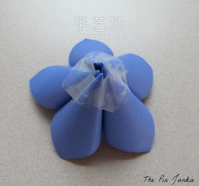 16款各種花DIY制作的迷人手工藝品裝飾 -  rpnrmr.com