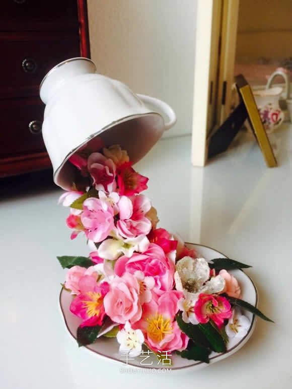 16款各種花DIY制作的迷人手工藝品裝飾 -  rpnrmr.com