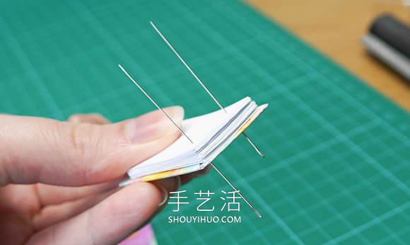 超詳細(xì)迷你手工書制作視頻 做一本微型本子！ -  rpnrmr.com