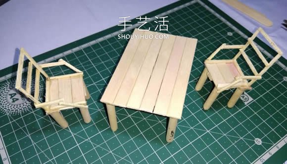 迷你才可愛(ài)！用雪糕棍和火柴棍制作桌椅視頻 -  rpnrmr.com