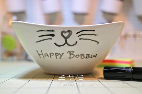 用陶瓷筆畫(huà)一只食物碗 隨時(shí)掌握貓咪小心情！ -  rpnrmr.com