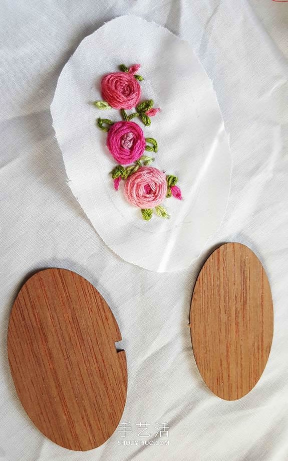迷你玫瑰花刺繡視頻 制作超美的項(xiàng)鏈吊墜！ -  rpnrmr.com