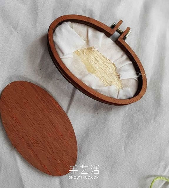 迷你玫瑰花刺繡視頻 制作超美的項(xiàng)鏈吊墜！ -  rpnrmr.com