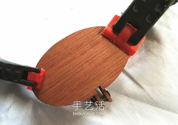 迷你玫瑰花刺繡視頻 制作超美的項(xiàng)鏈吊墜！ -  rpnrmr.com