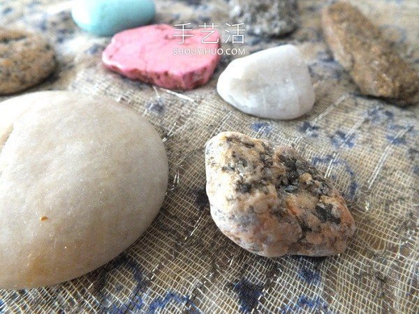 海邊撿回的石頭再利用 DIY制作創(chuàng)意冰箱貼！ -  rpnrmr.com