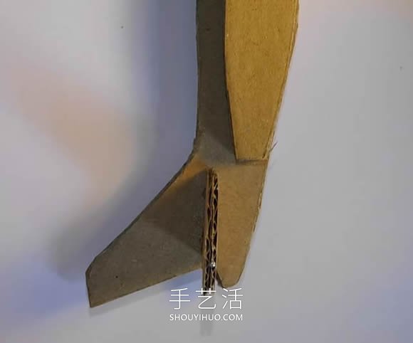 硬紙板手工制作阿爾法噴氣機(jī)的做法視頻 -  rpnrmr.com