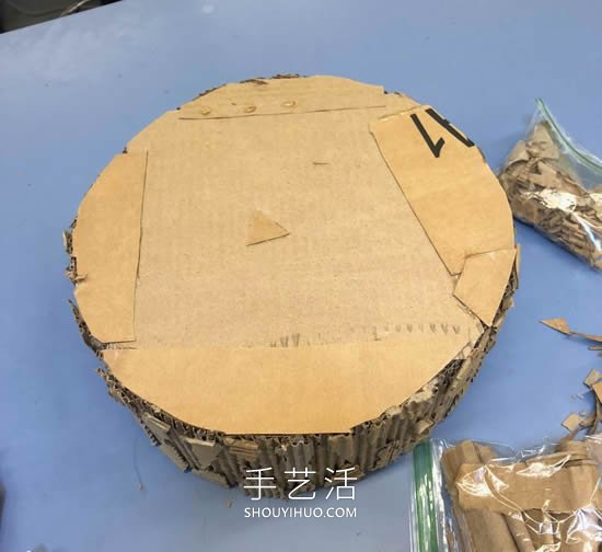 自制貓咪磨爪器 紙板箱再利用不花一分錢(qián)！ -  rpnrmr.com