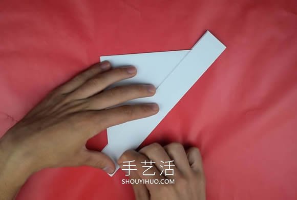 打掃衛(wèi)生時(shí)戴頭上！簡單三角形帽子的折法 -  rpnrmr.com