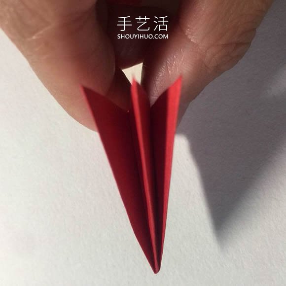 簡(jiǎn)單折紙4個(gè)花瓣 粘合得到一朵四瓣花！ -  rpnrmr.com
