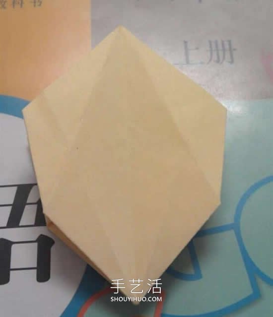 簡單又漂亮！手工折紙花型垃圾盒的視頻教程 -  rpnrmr.com