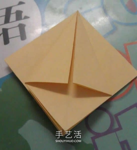 簡單又漂亮！手工折紙花型垃圾盒的視頻教程 -  rpnrmr.com
