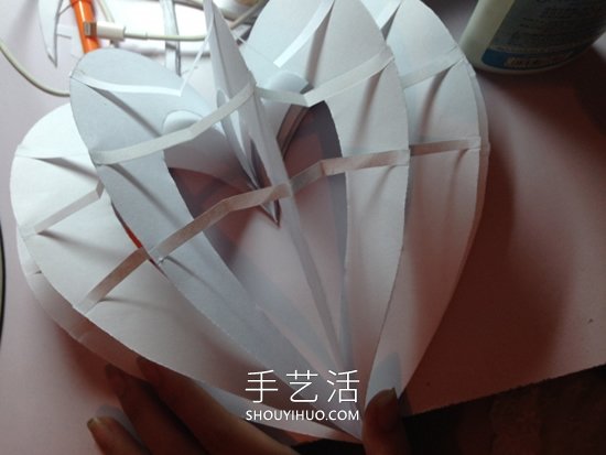 卡紙手工制作立體心形卡片的做法圖解 -  rpnrmr.com