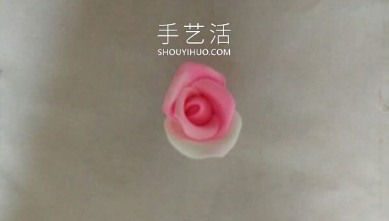 超輕粘土手工制作玫瑰花頭繩的做法圖解 -  rpnrmr.com
