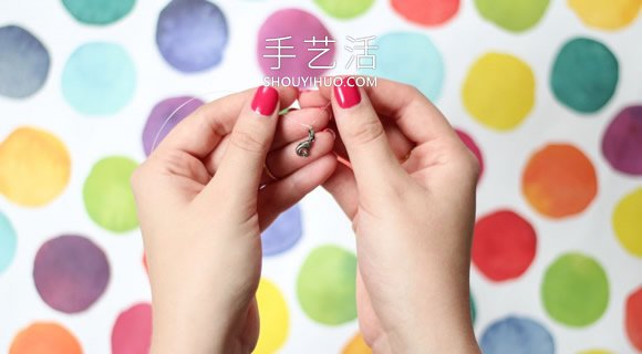 DIY可愛小清新串珠項(xiàng)鏈的方法圖解教程 -  rpnrmr.com