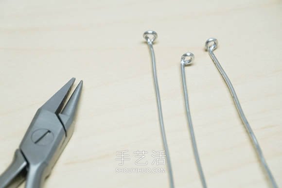 VHS磁帶手工制作漂亮玫瑰花的做法圖解教程 -  rpnrmr.com