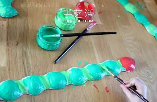 幼兒園雞蛋托手工制作毛毛蟲的做法教程 -  rpnrmr.com