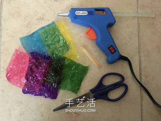 玻璃紙簡單手工制作花朵的做法教程 -  rpnrmr.com