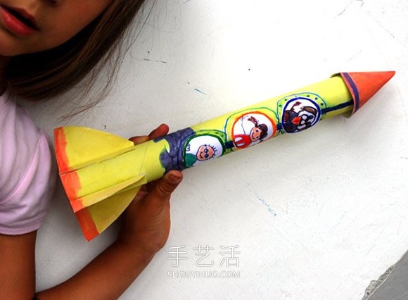 保鮮膜筒手工制作六一兒童節(jié)火箭玩具 -  rpnrmr.com