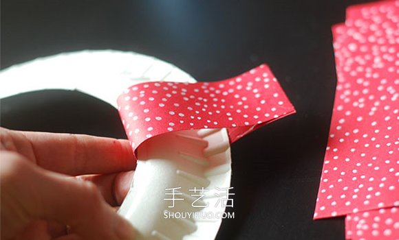 自制圣誕花環(huán)的方法 簡(jiǎn)單漂亮的幼兒園手工 -  rpnrmr.com