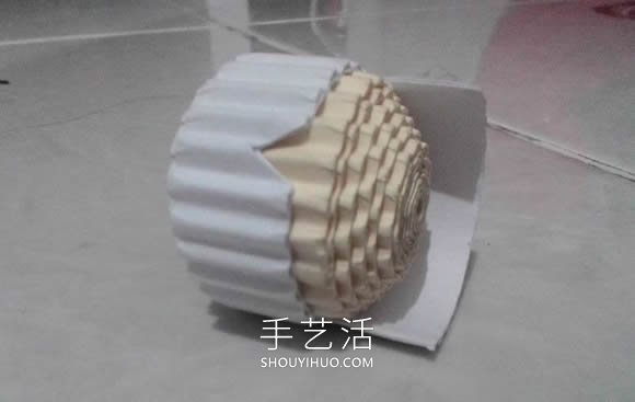 瓦楞紙條手工制作立體衍紙娃娃的方法教程 -  rpnrmr.com
